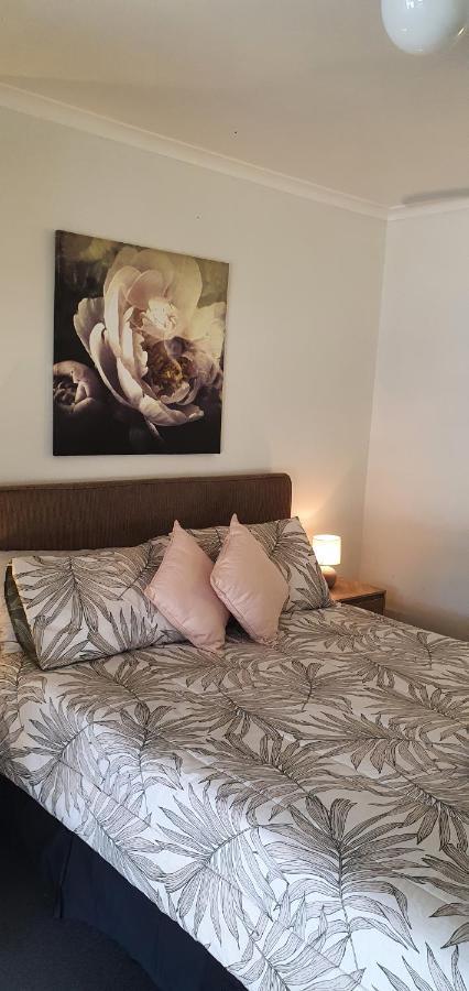 Bargara Motor Inn - Pet Friendly Eksteriør billede